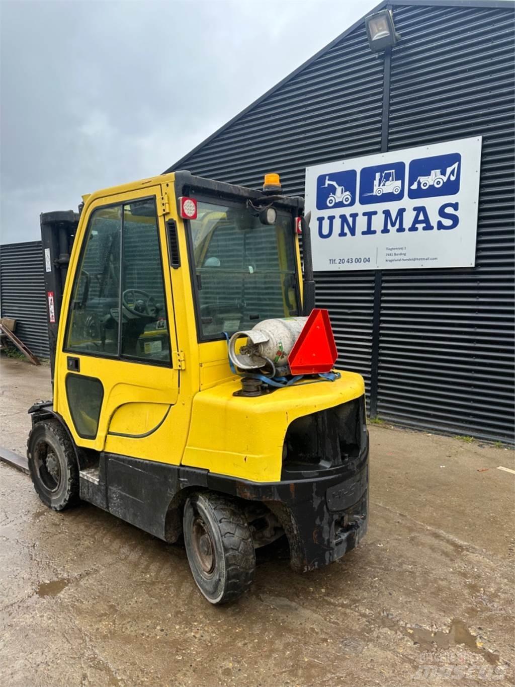 Hyster H3.0FT LPG trucks