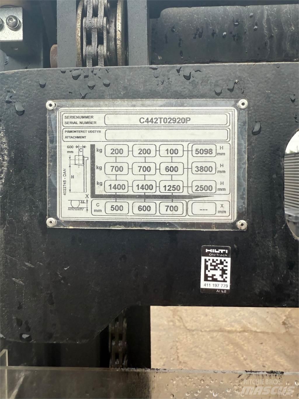 Hyster S1.5 Manual Pallet Stacker