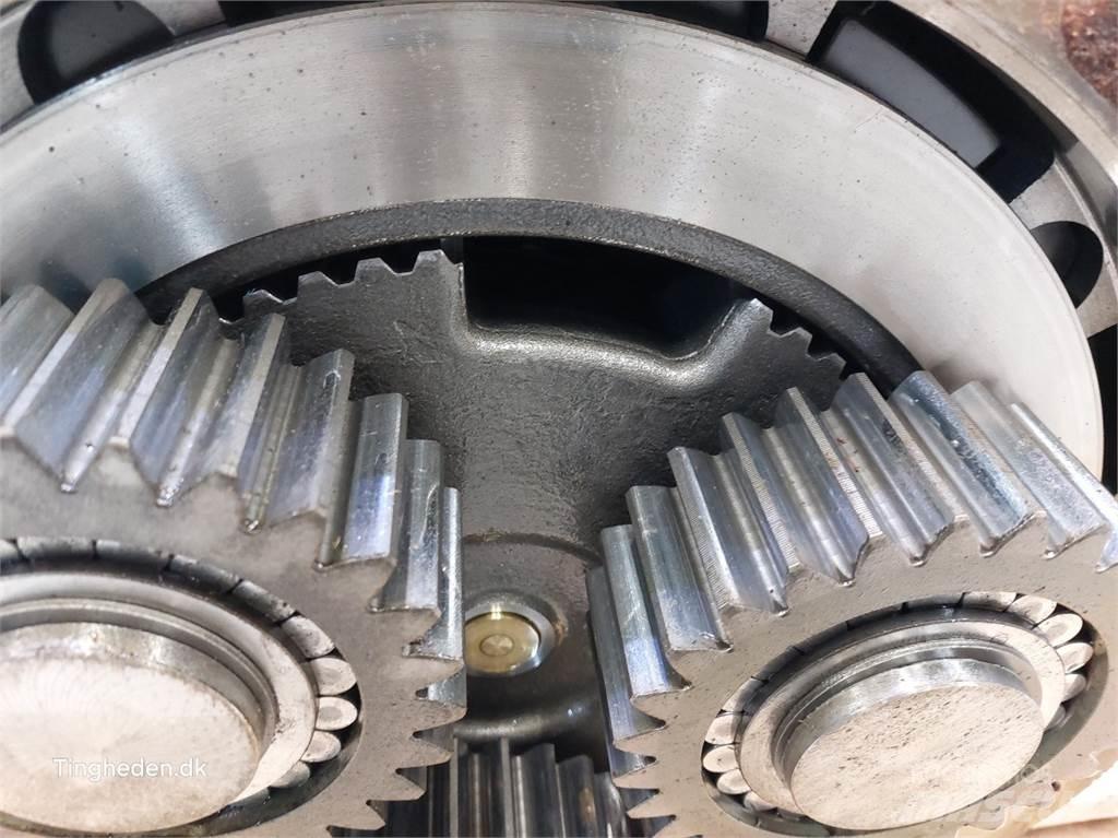 JCB 427 HL Axles