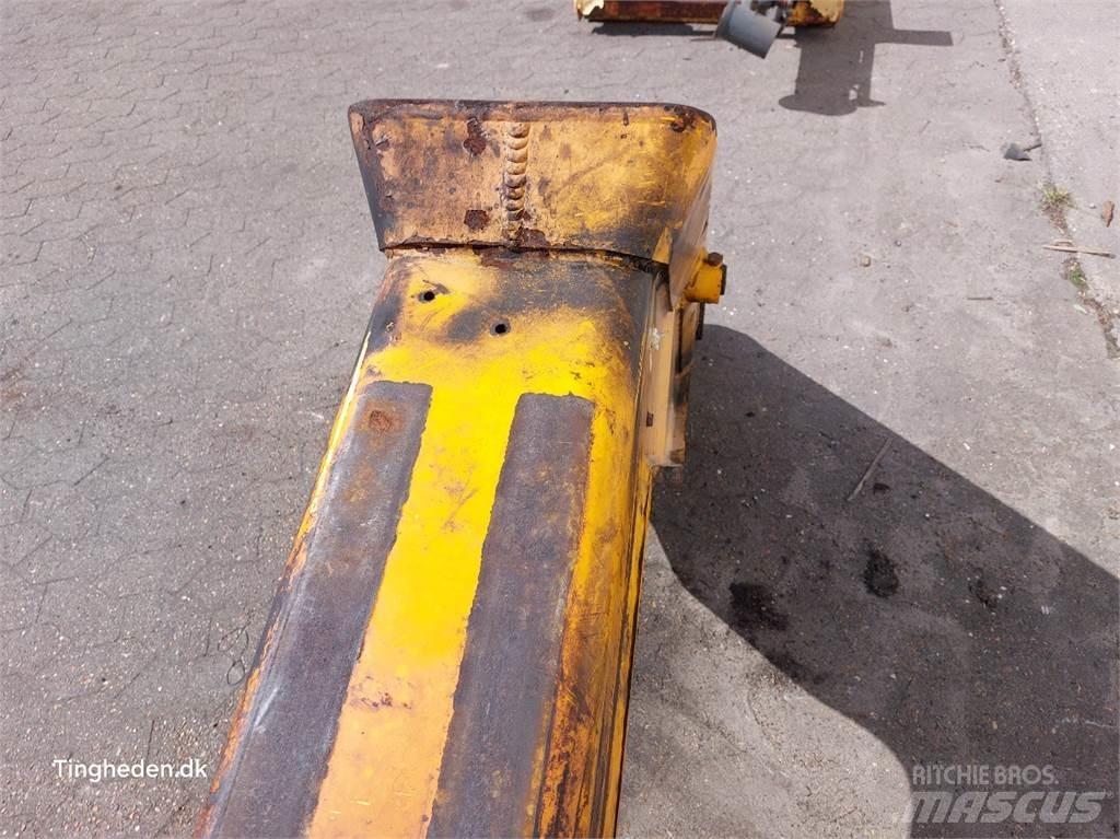 JCB 531-70 Booms and dippers