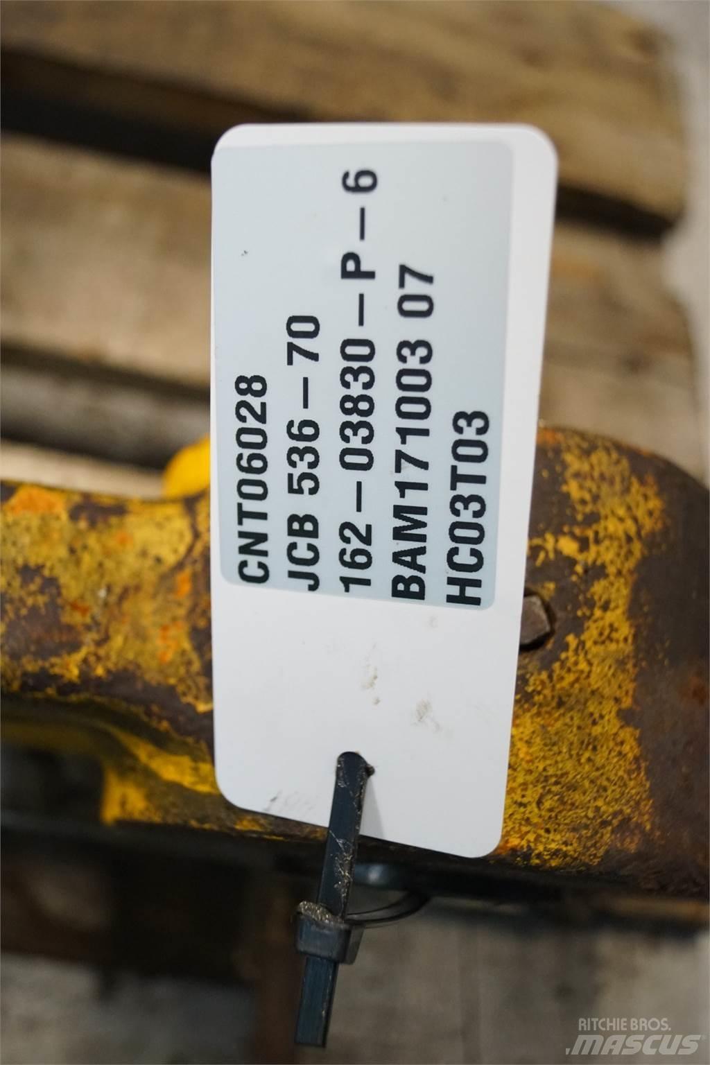 JCB 536-70 Booms and dippers