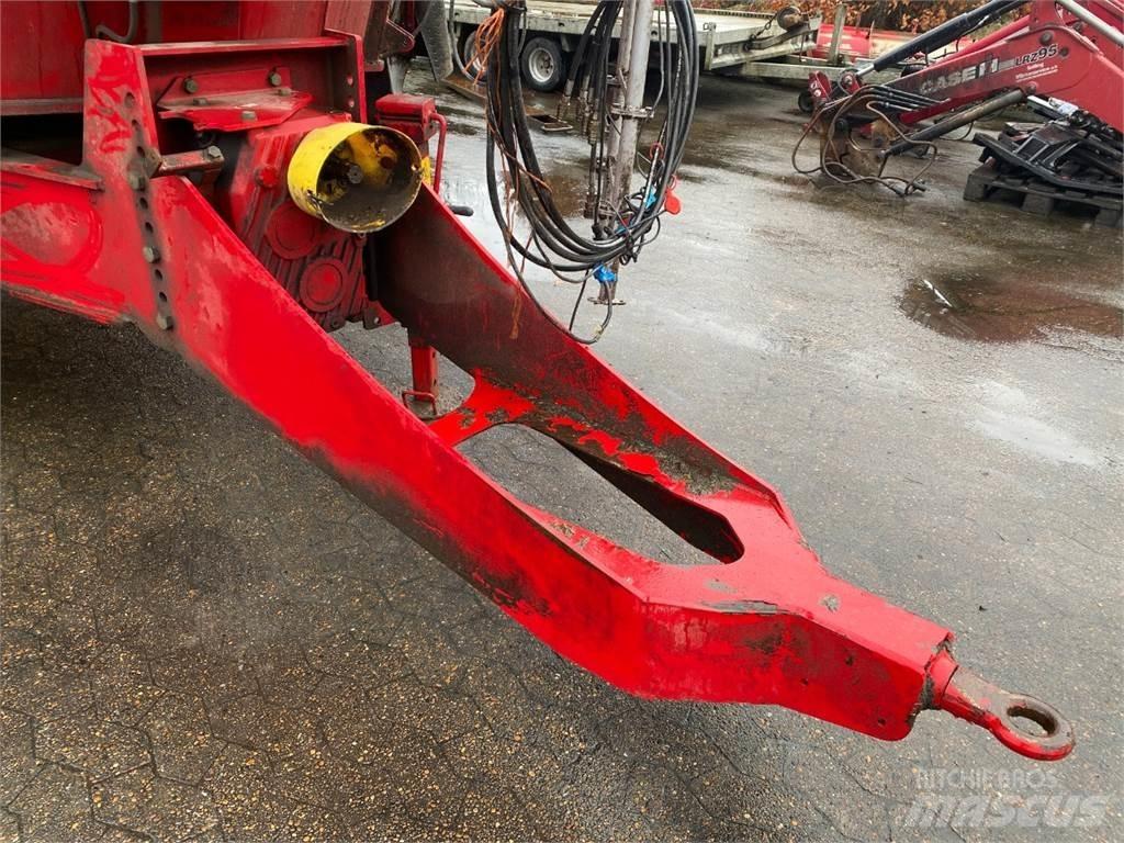 JF VM22 Mixer feeders