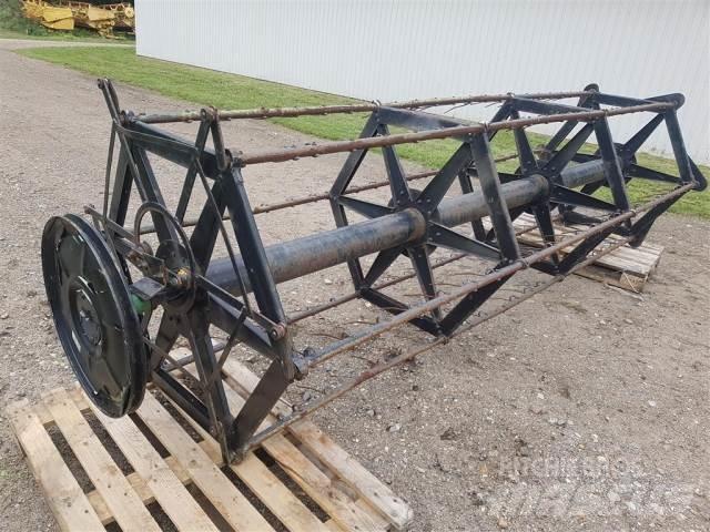 John Deere 1065 Combine Attachments