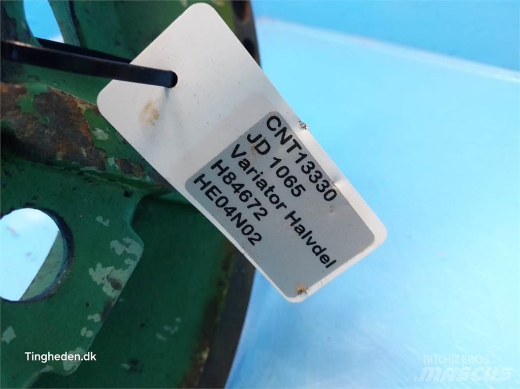 John Deere 1065 Farm Equipment - Others