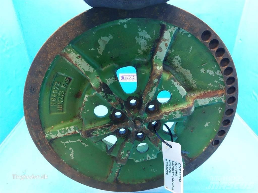 John Deere 1065 Farm Equipment - Others