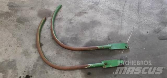 John Deere 1075 Combine Attachments