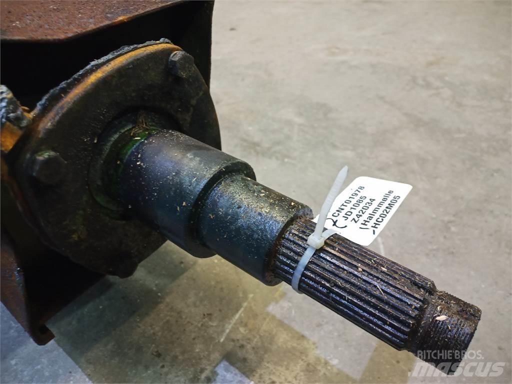 John Deere 1085 Combine Attachments