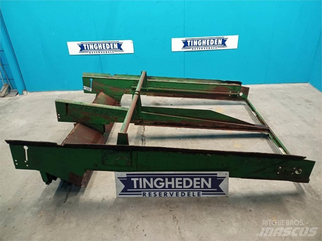John Deere 1085 Sand And Salt Spreaders