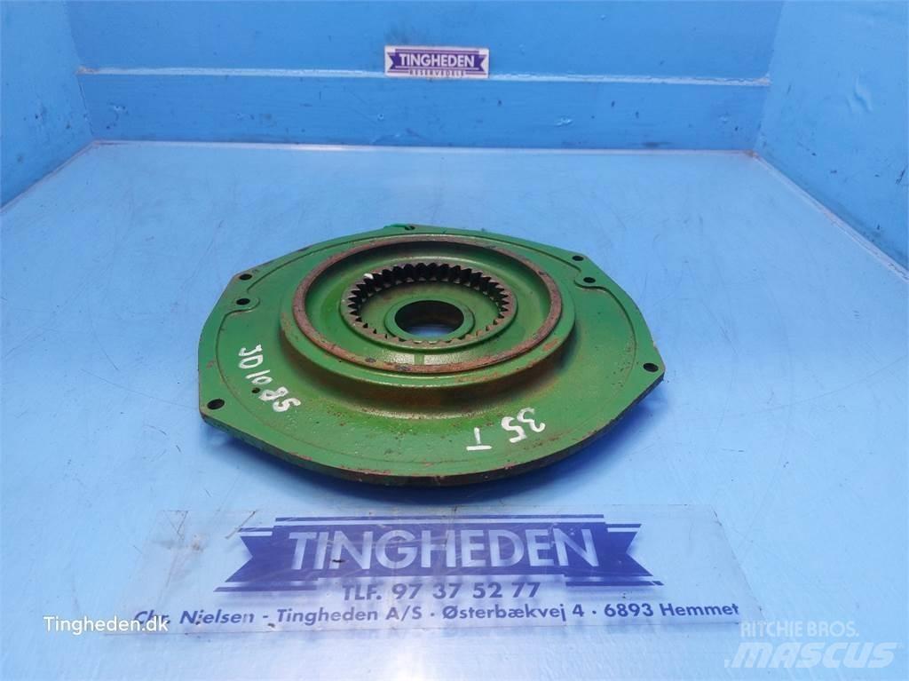 John Deere 1085 Sand And Salt Spreaders