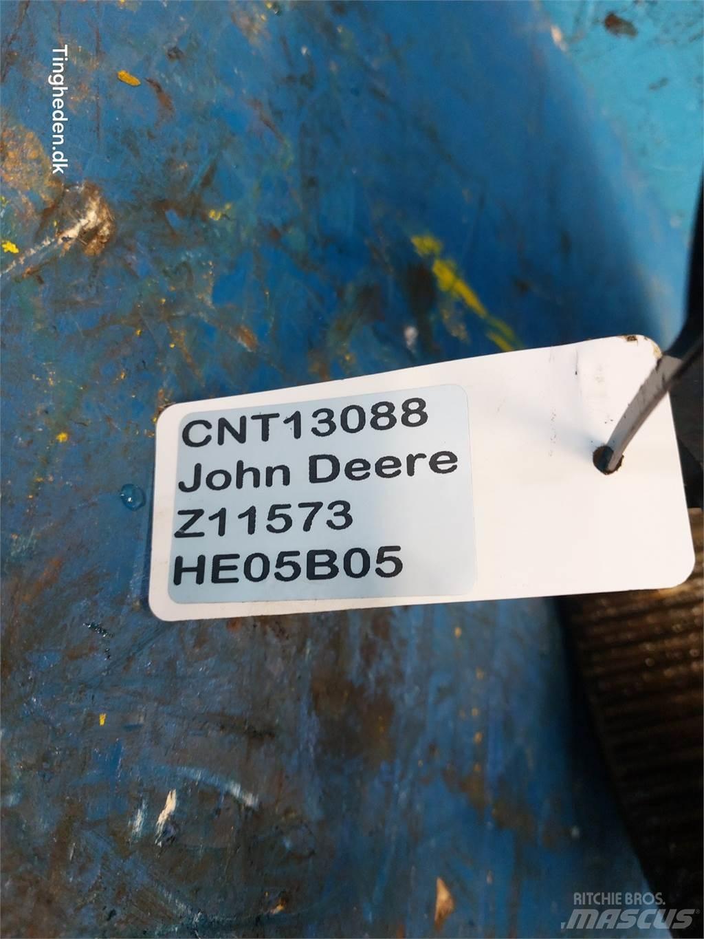John Deere 1165 Farm Equipment - Others