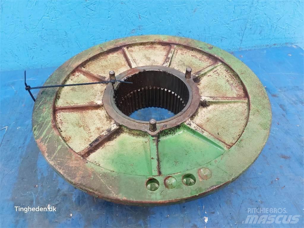 John Deere 1165 Farm Equipment - Others