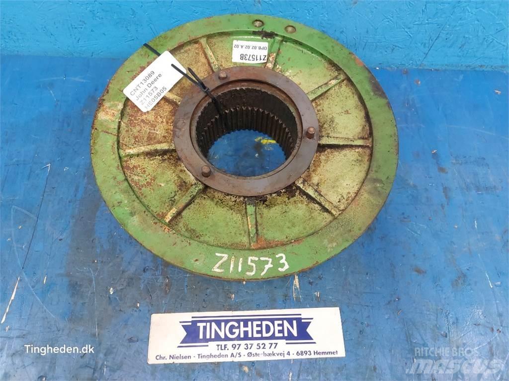 John Deere 1165 Farm Equipment - Others