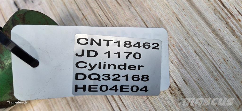 John Deere 1170 Hydraulics