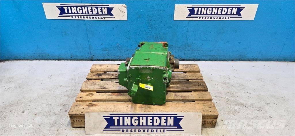 John Deere 1170 Transmission