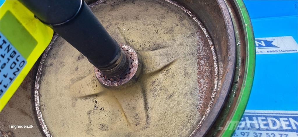 John Deere 1170 Transmission