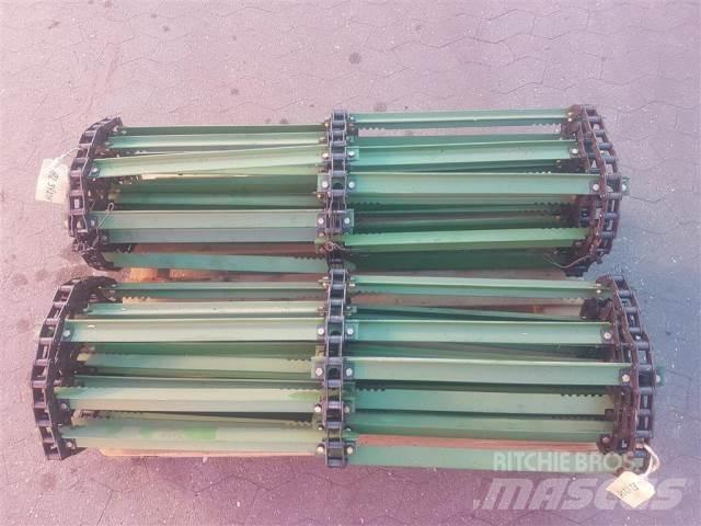 John Deere 1177 Combine Attachments