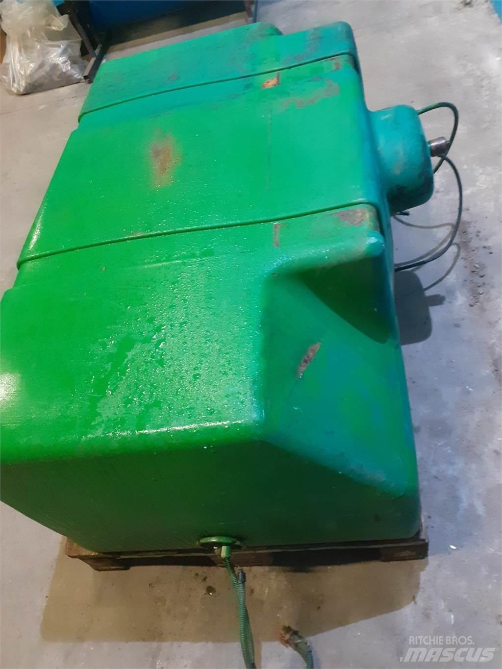 John Deere 1177 Combine Attachments