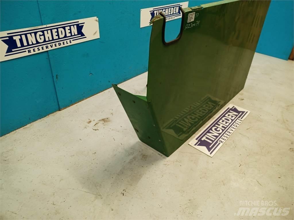 John Deere 1177 Farm Equipment - Others