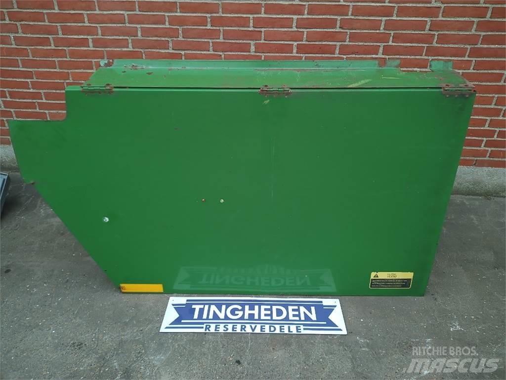 John Deere 1177 Farm Equipment - Others