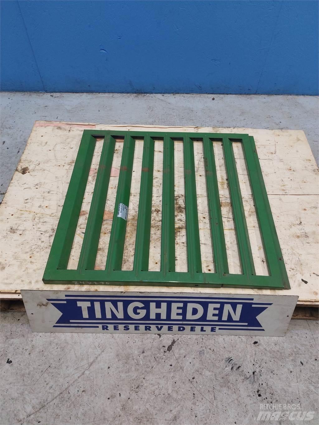 John Deere 1177 Farm Equipment - Others