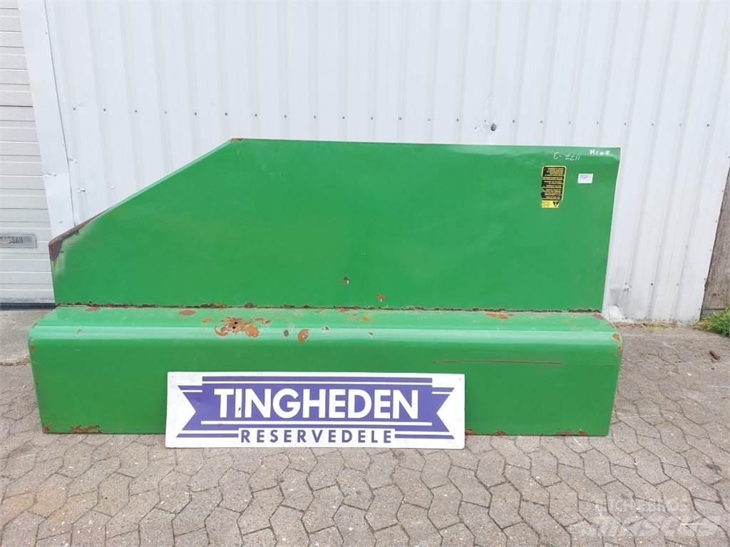 John Deere 1177 Farm Equipment - Others