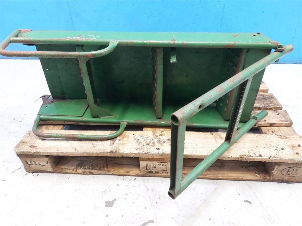 John Deere 1177 Farm Equipment - Others