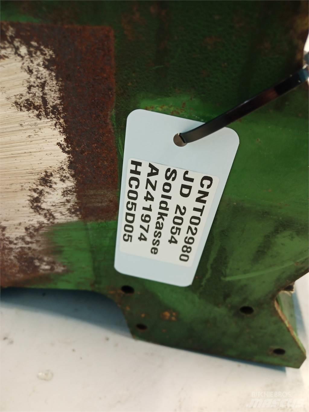 John Deere 2054 Sand And Salt Spreaders