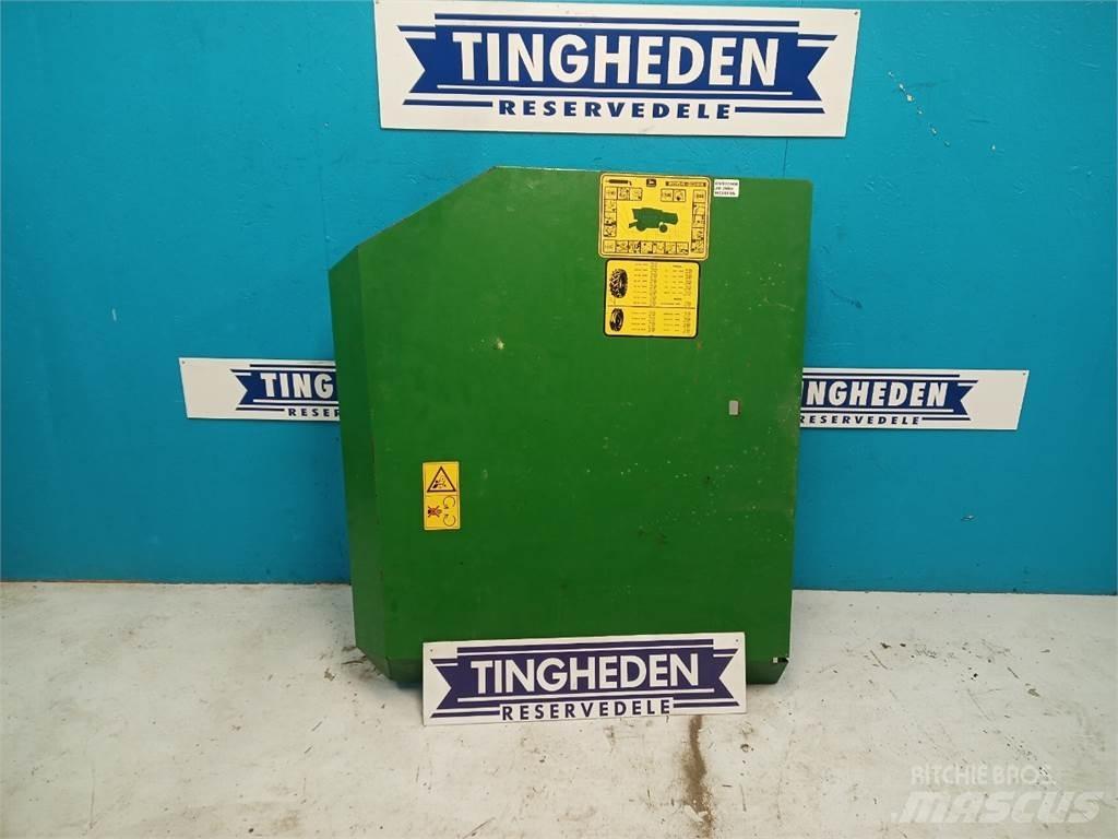 John Deere 2054 Farm Equipment - Others