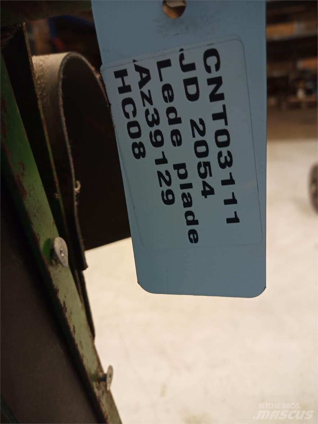 John Deere 2054 Combine Attachments