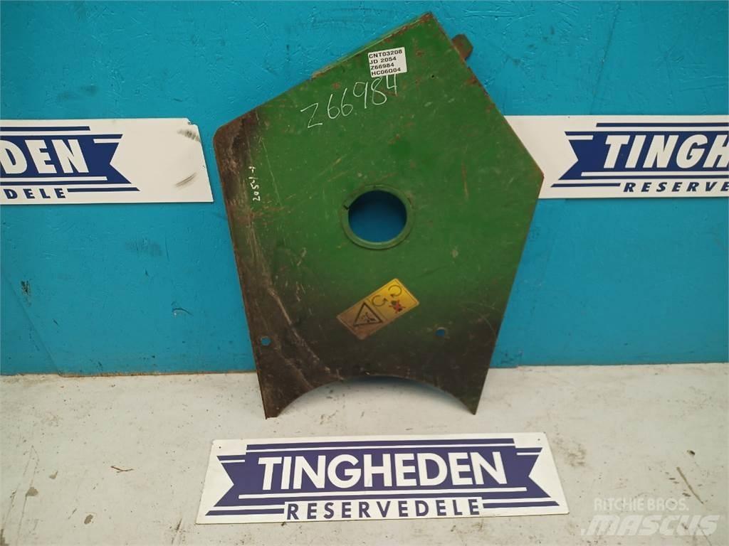 John Deere 2054 Farm Equipment - Others