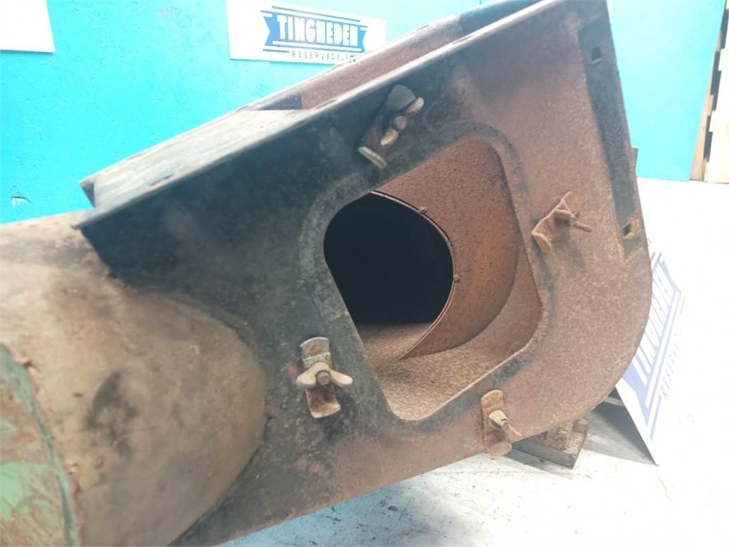 John Deere 2054 Combine Attachments