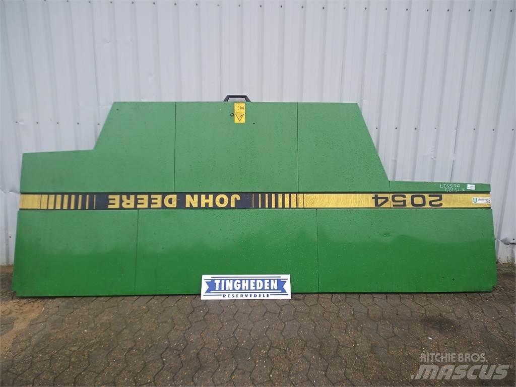 John Deere 2054 Farm Equipment - Others