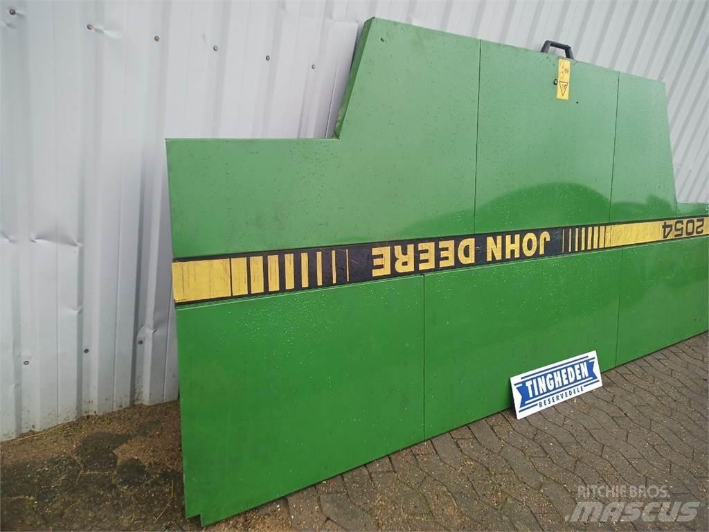 John Deere 2054 Farm Equipment - Others