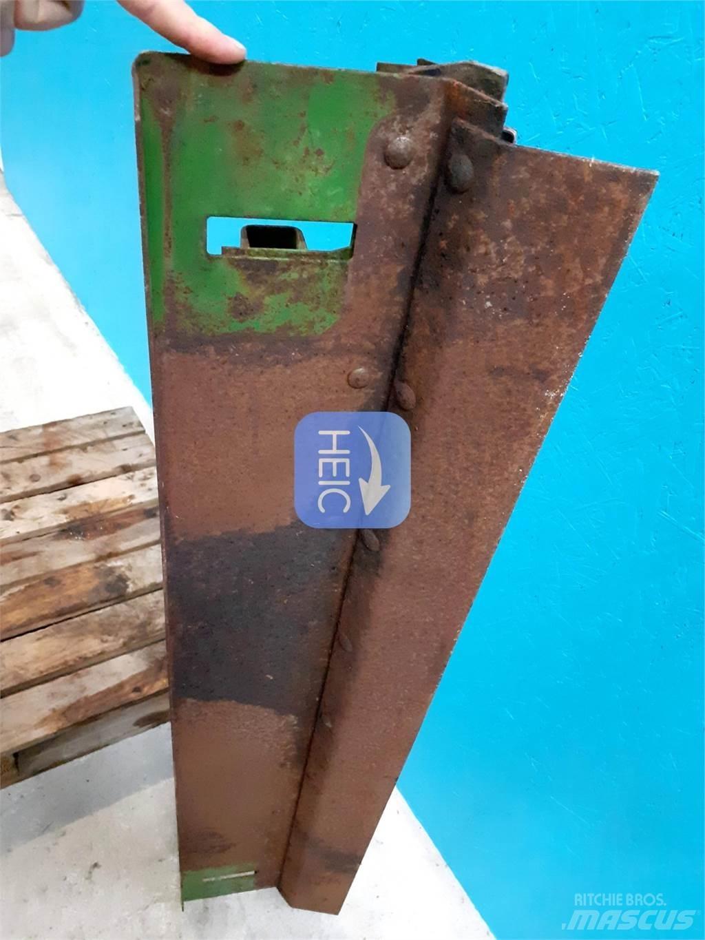 John Deere 2054 Farm Equipment - Others