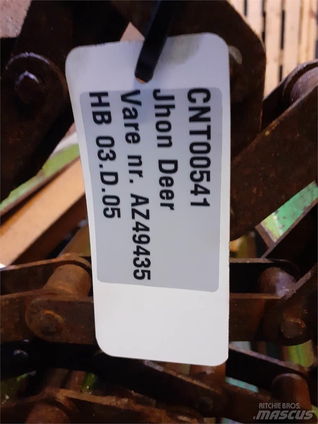 John Deere 2056 Combine Attachments