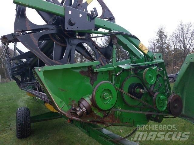 John Deere 22 Combine Attachments