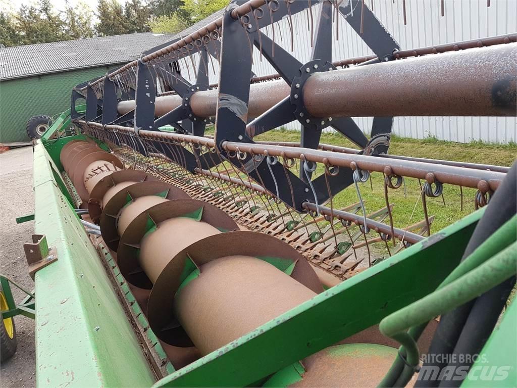 John Deere 25 Combine Attachments