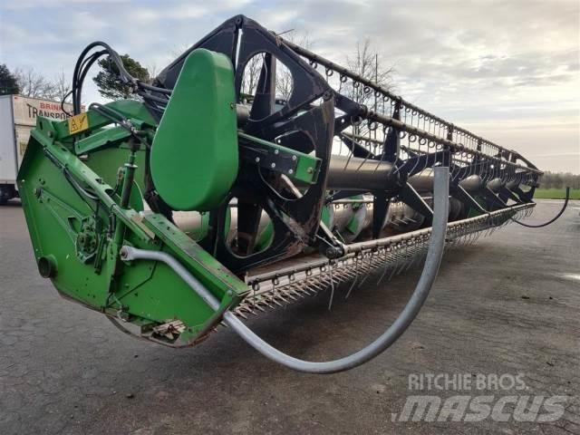 John Deere 25 Combine Attachments