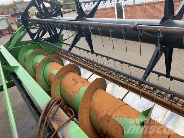 John Deere 30 Combine Attachments