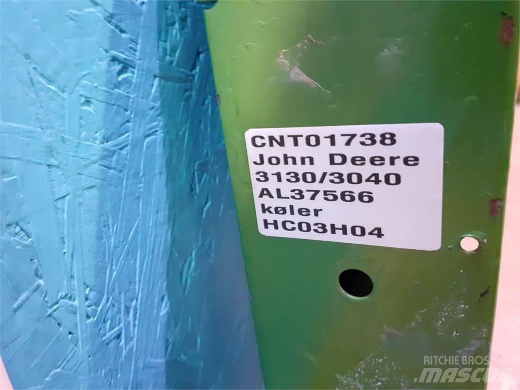 John Deere 3040 Radiators