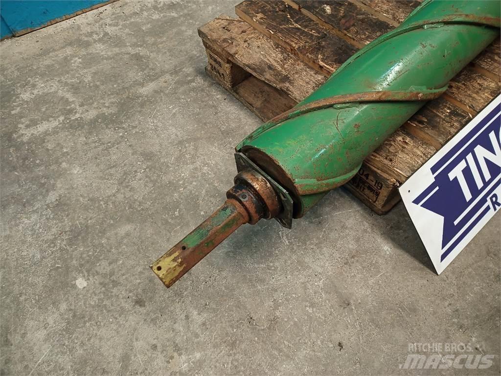 John Deere 550 Farm Equipment - Others