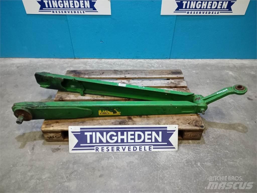 John Deere 590 Farm Equipment - Others