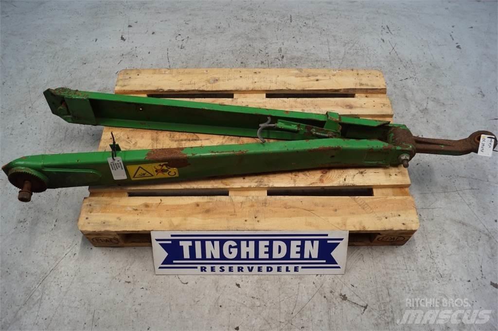 John Deere 590 Farm Equipment - Others