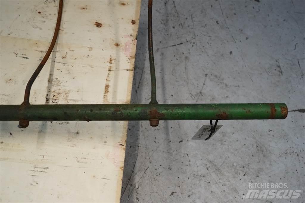 John Deere 590 Farm Equipment - Others