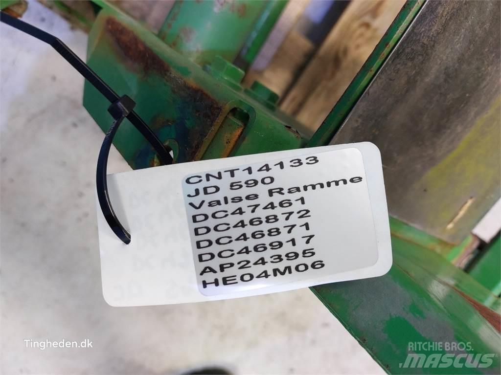 John Deere 590 Farm Equipment - Others
