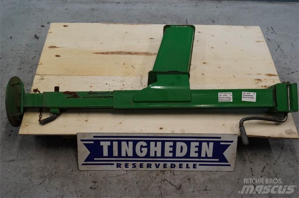 John Deere 592 Farm Equipment - Others