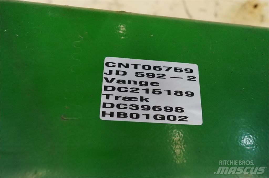 John Deere 592 Farm Equipment - Others