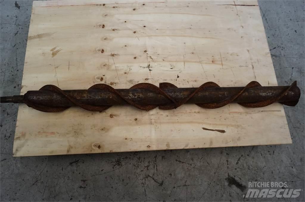 John Deere 592 Farm Equipment - Others