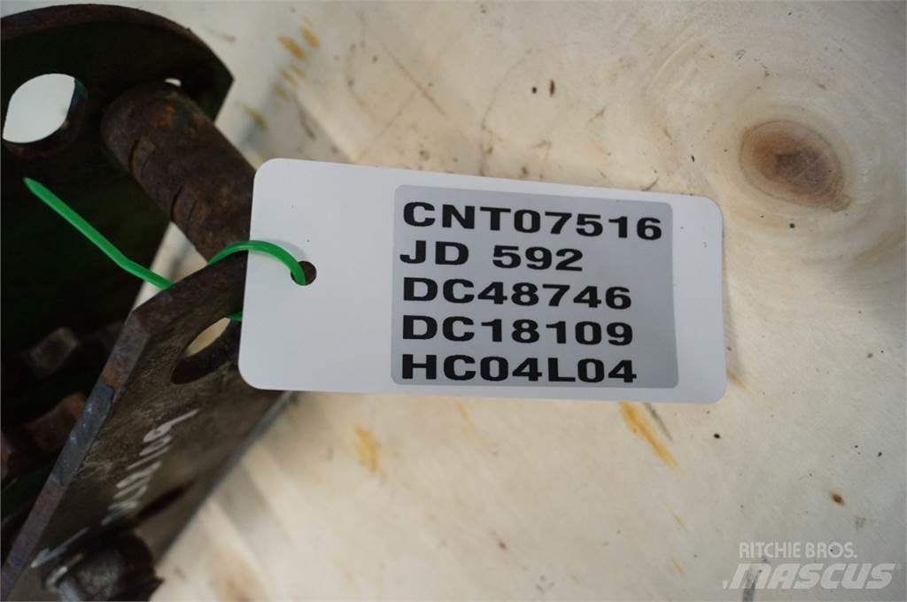 John Deere 592 Farm Equipment - Others