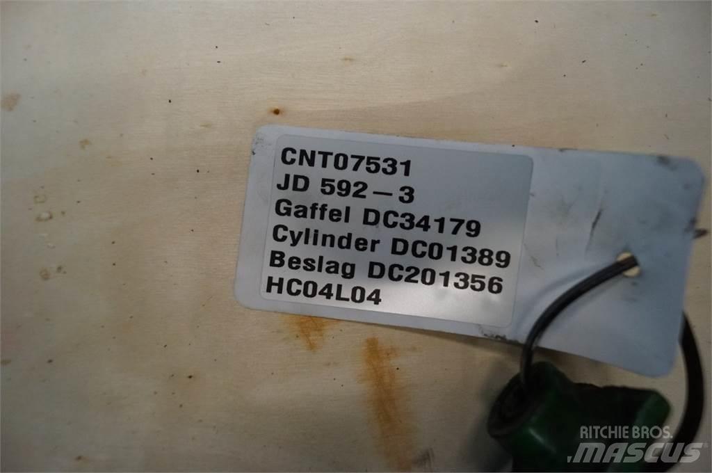 John Deere 592 Other Forage Equipment